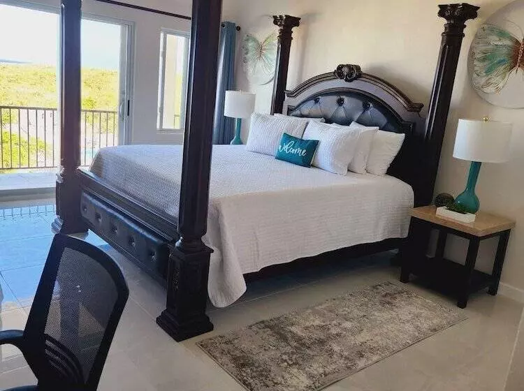 Harbor Breeze Villas