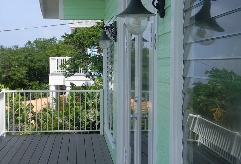 Harbor Breeze Villas