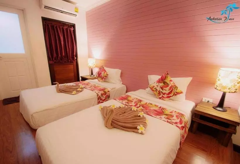 ホテル Aukotan Place