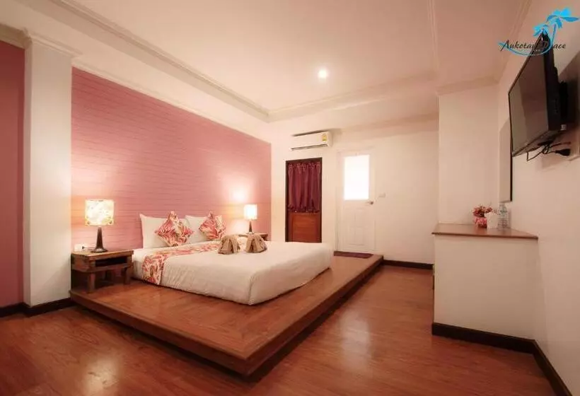 ホテル Aukotan Place