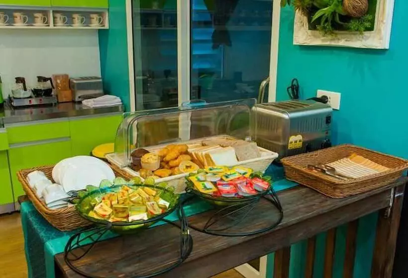 ホテル Aukotan Place