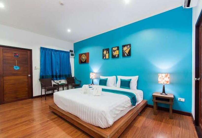 Отель Aukotan Place