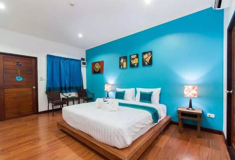 ホテル Aukotan Place