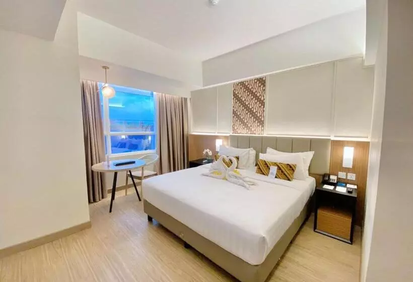 Отель Grand Zuri Malioboro