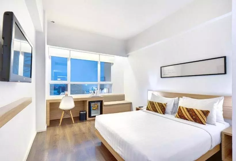 Отель Grand Zuri Malioboro