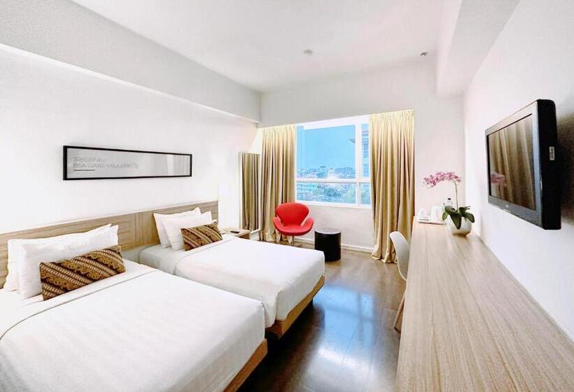 فندق Grand Zuri Malioboro