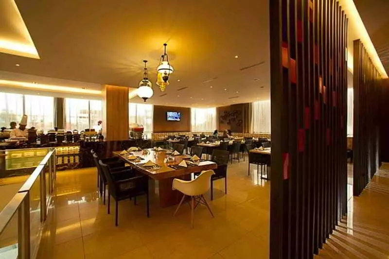 Отель Grand Zuri Malioboro