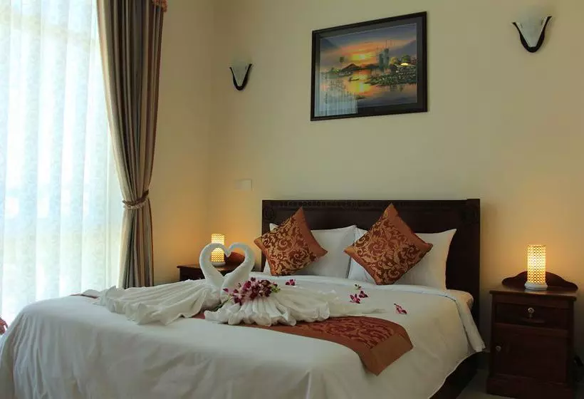 Отель Khollywood