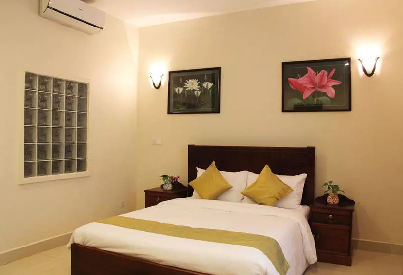 Отель Khollywood