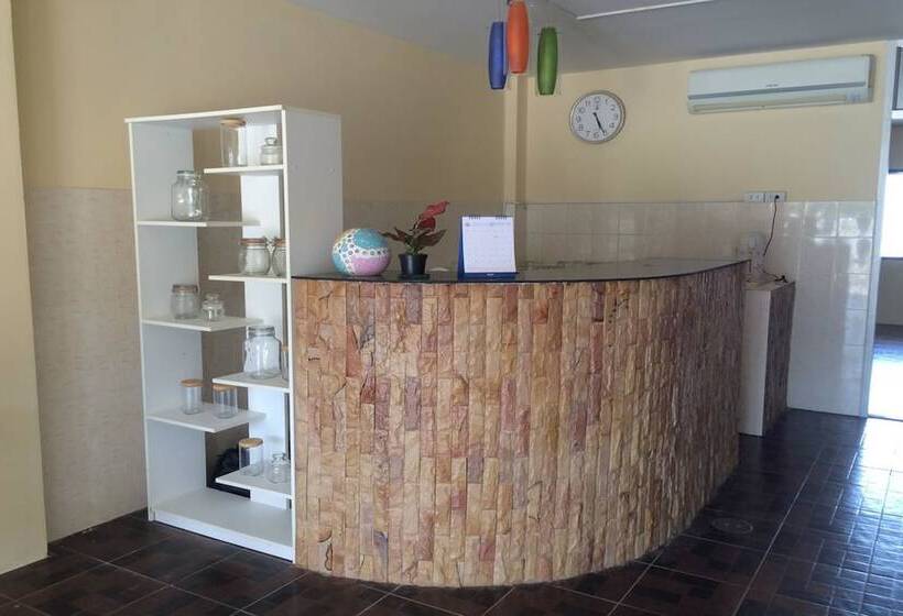 Отель Mawa Lanta Mansion