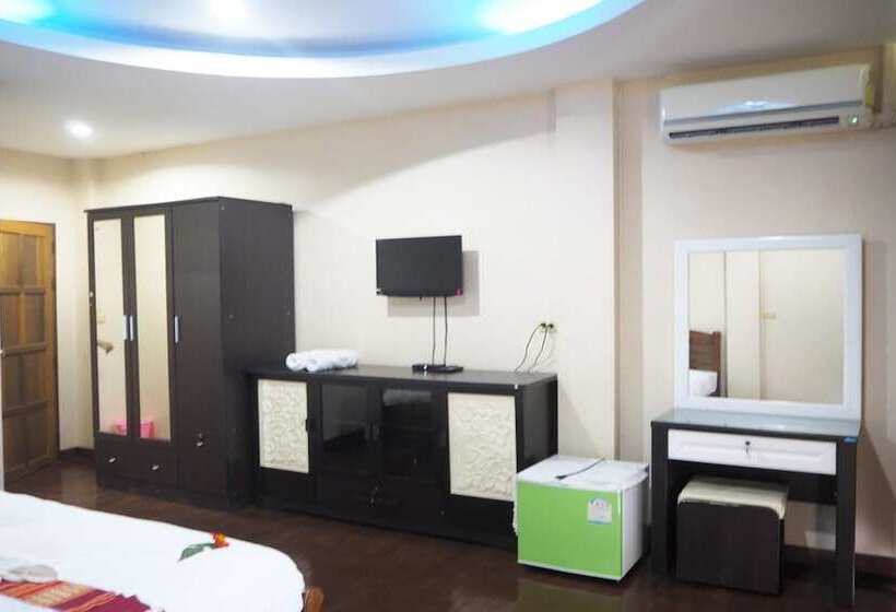 Отель Mawa Lanta Mansion