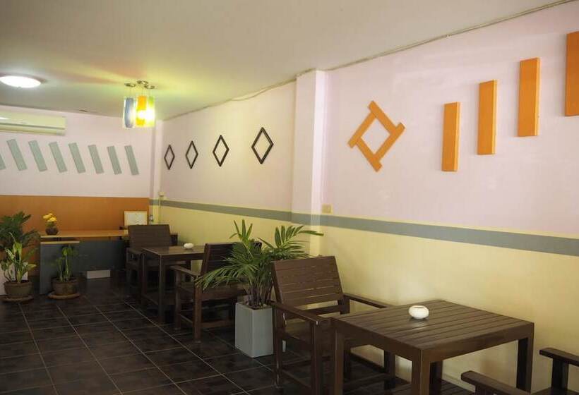 Отель Mawa Lanta Mansion