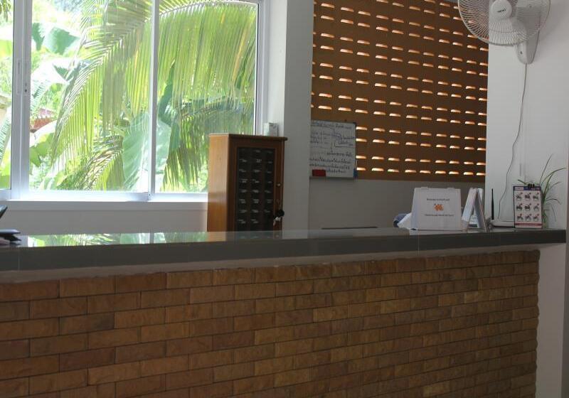 Отель Lanta Villa Resort