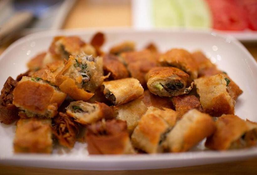 Отель Loei Village