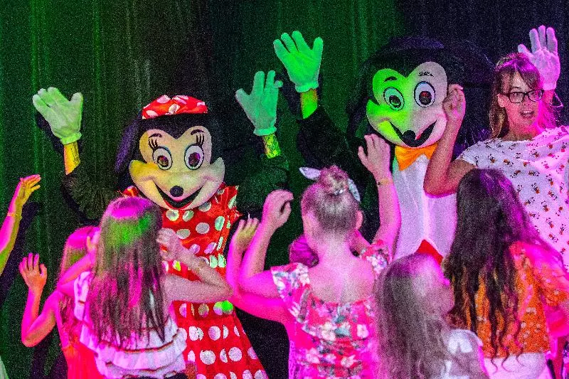 هتل Mayfair Gardens