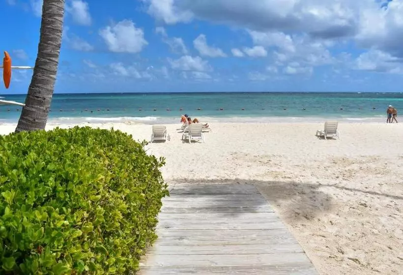 Hotel Playa Turquesa Ocean Club