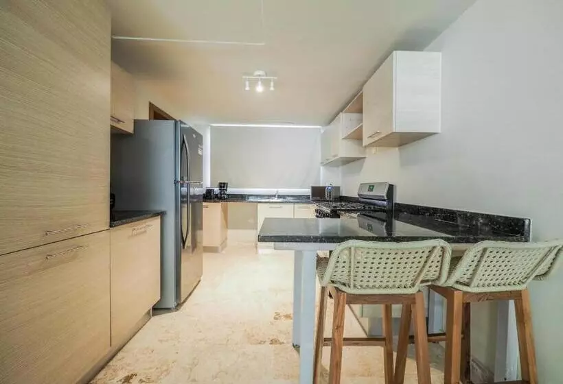 Hotel Playa Turquesa Ocean Club