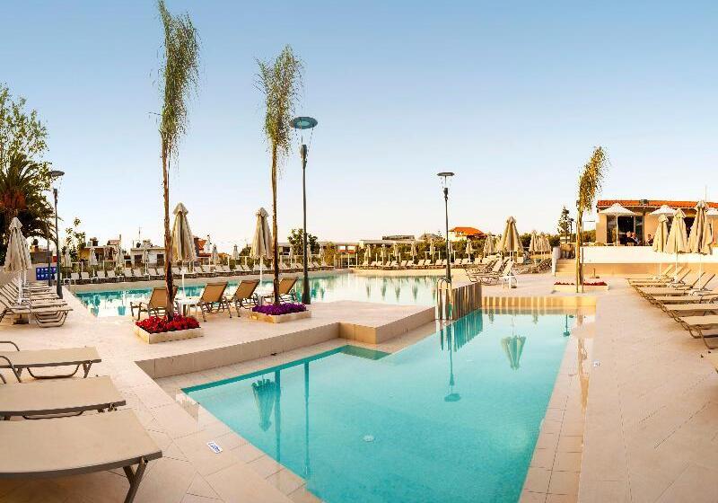 هتل Porto Platanias Village Resort