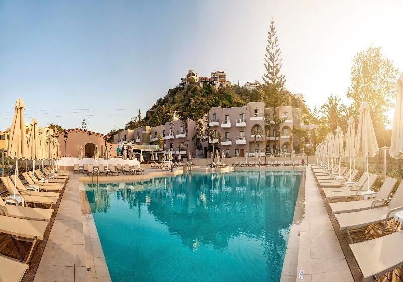 هتل Porto Platanias Village Resort