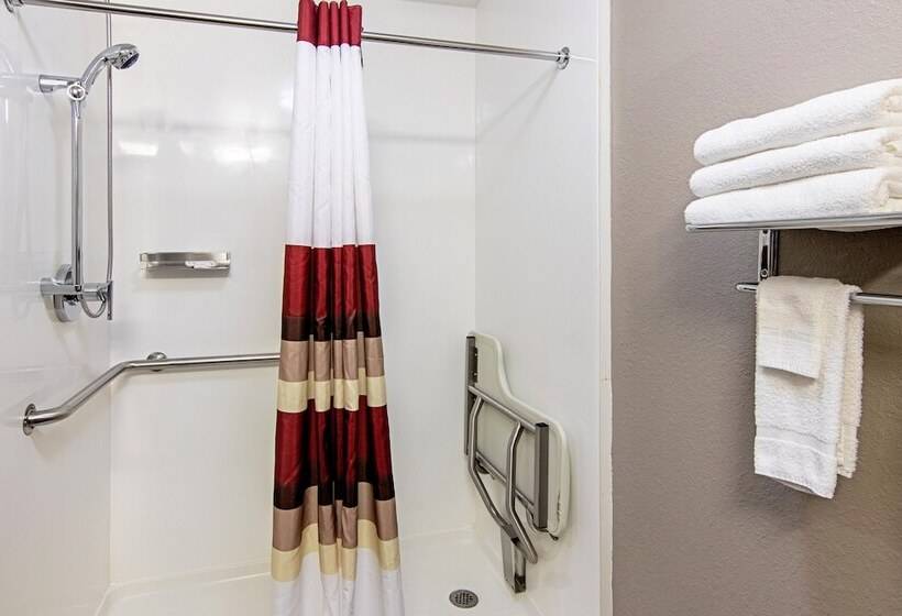 בית מלון כפרי Red Roof Inn Locust Grove