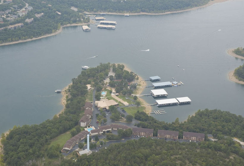 בית מלון כפרי Rock Lane Resort & Marina