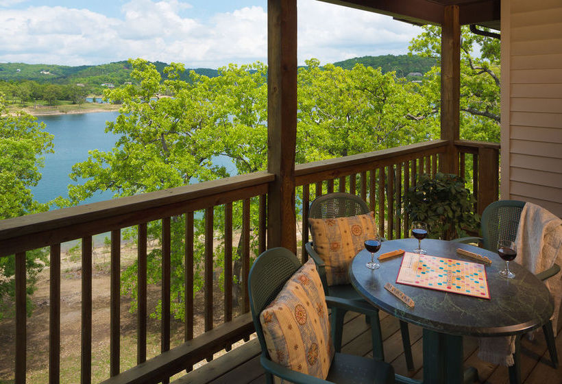 בית מלון כפרי Rock Lane Resort & Marina