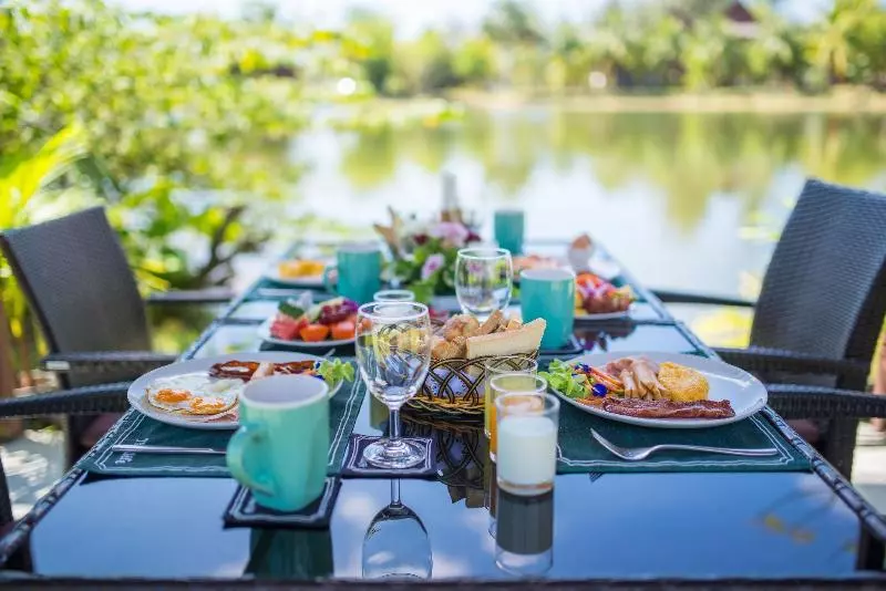 Hotel Thailife Wellness & Meditation Resort Sha Plus