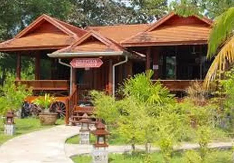 Hotel Thailife Wellness & Meditation Resort Sha Plus