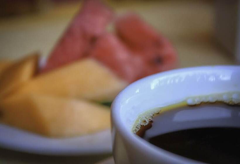 Отель Vista Inn Premium