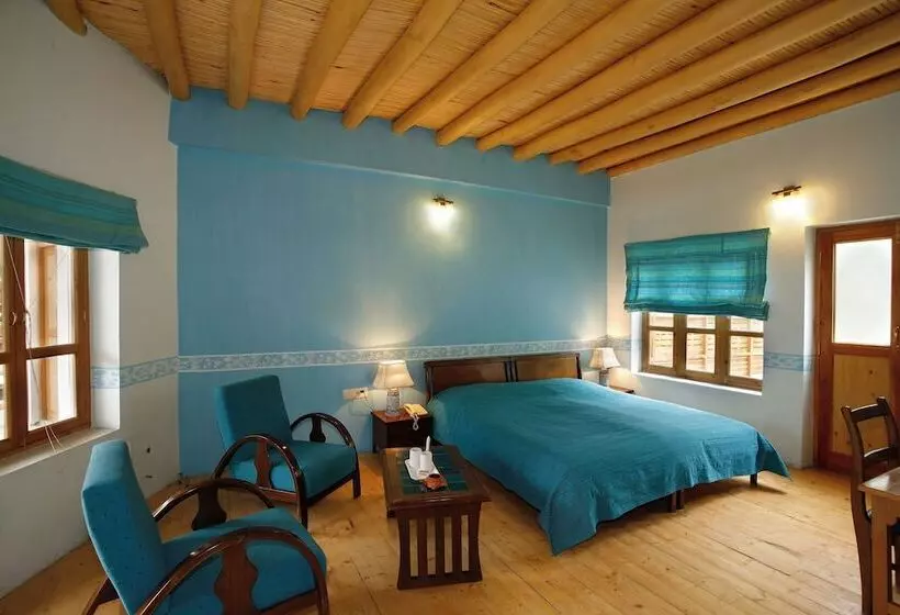 호텔 Lha Ri Sa Resort