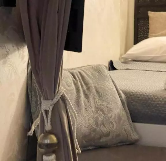 Les Chambres De Amelie B&b