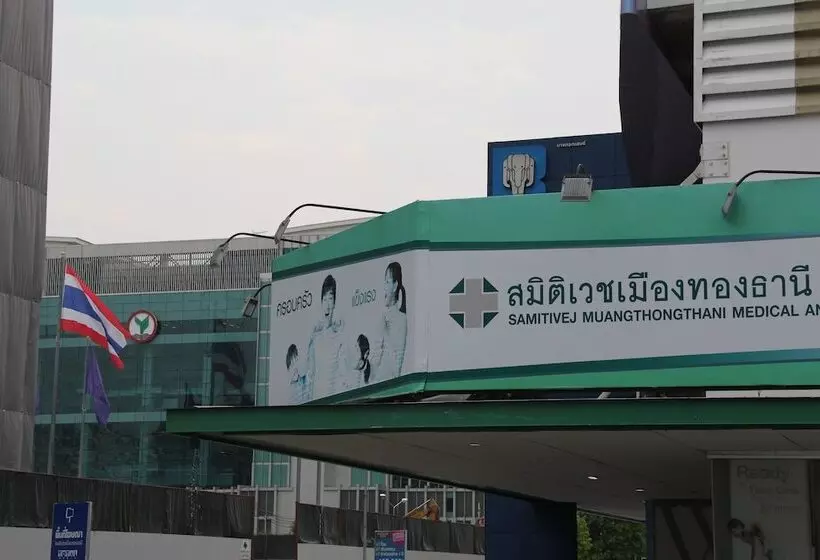 Sk Muangthongthani Apartment