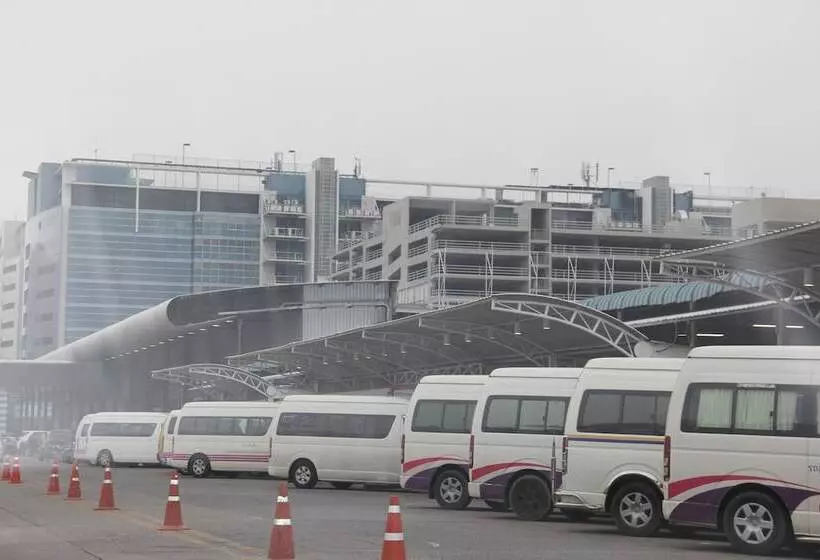 Sk Muangthongthani Apartment