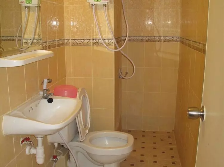 Sk Muangthongthani Apartment