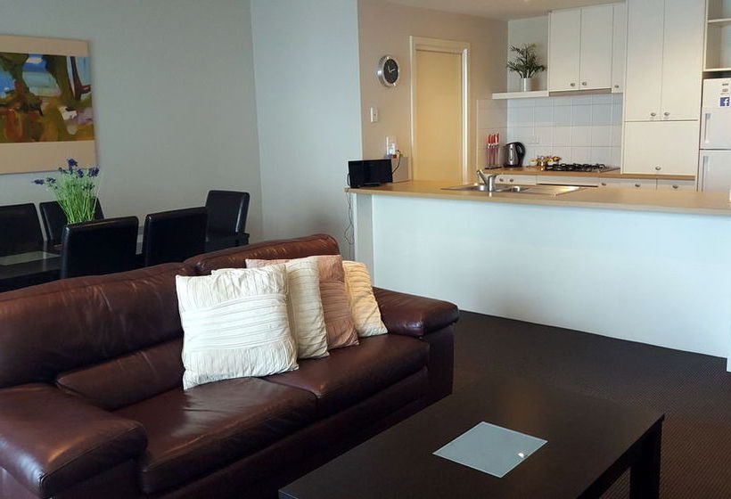 Waterfront By Gold Star Stays