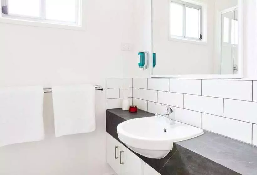 Torquay Foreshore Caravan Park