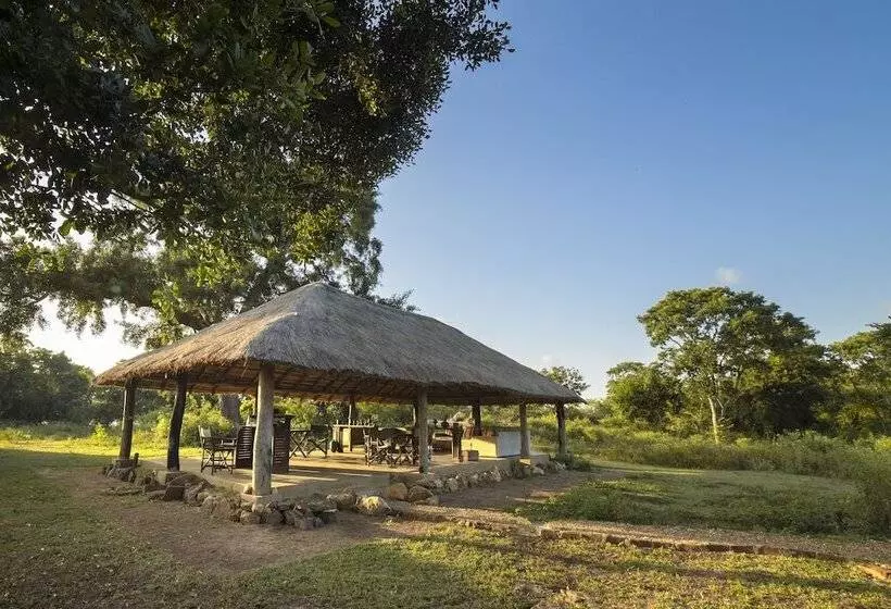 Hotelli Ceylon Wild Safaris Yala