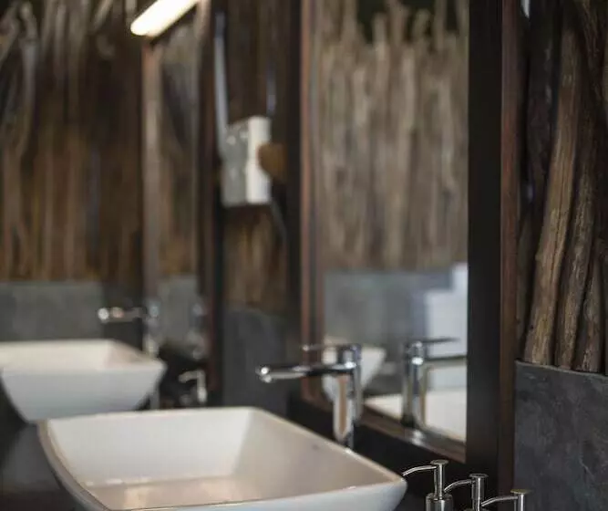 Hotelli Ceylon Wild Safaris Yala