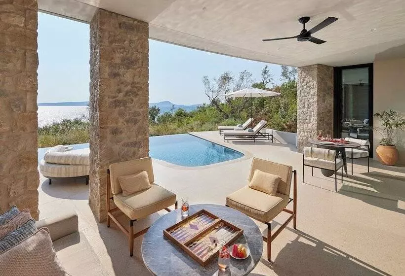 ホテル Mandarin Oriental, Costa Navarino