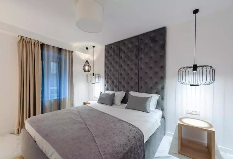 ペンション Royal Luxury Room