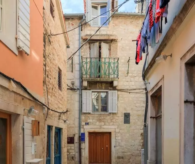 ペンション Royal Luxury Room