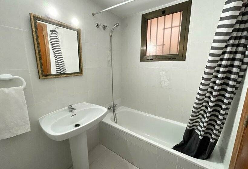 Apartamentos Bernat Pie de Playa 3000