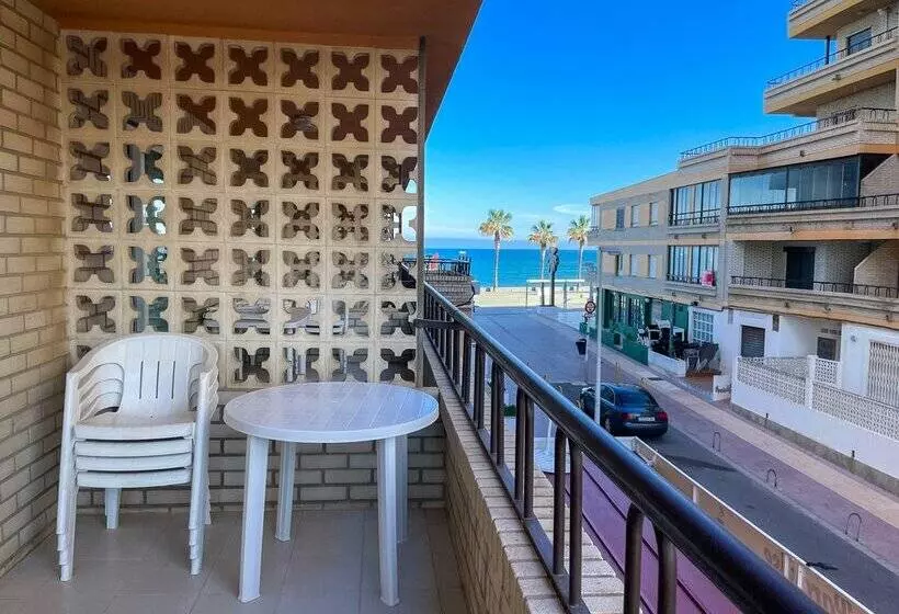 Apartamentos Bernat Pie de Playa 3000