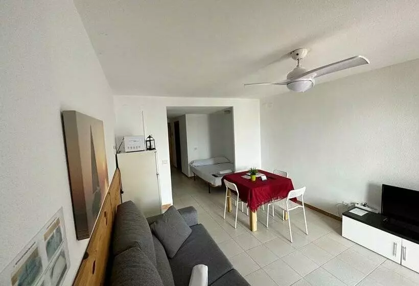Apartamentos Bernat Pie de Playa 3000