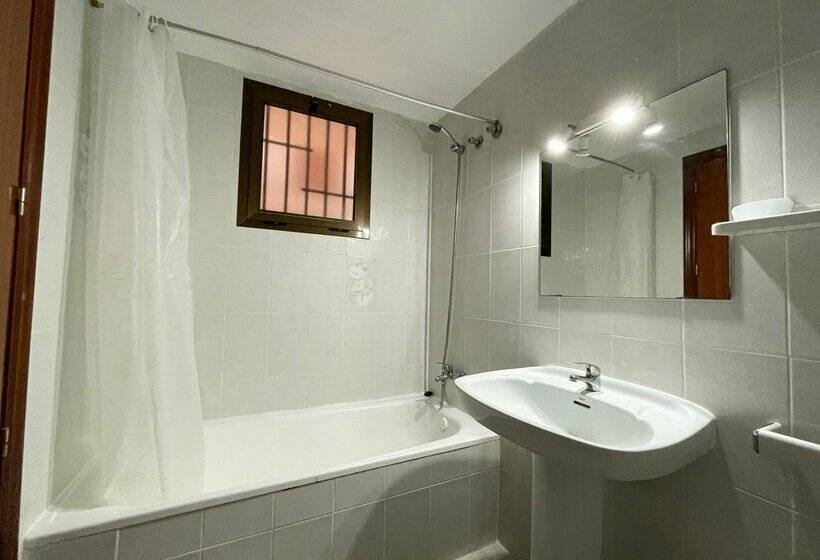 Apartamentos Bernat Pie de Playa 3000