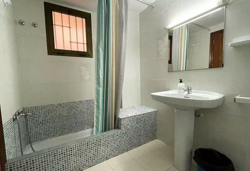 Apartamentos Bernat Pie de Playa 3000