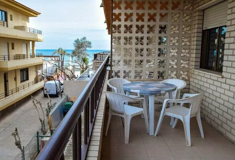 Apartamentos Bernat Pie de Playa 3000