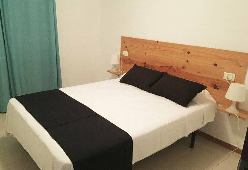 Apartamentos Bernat Pie de Playa 3000