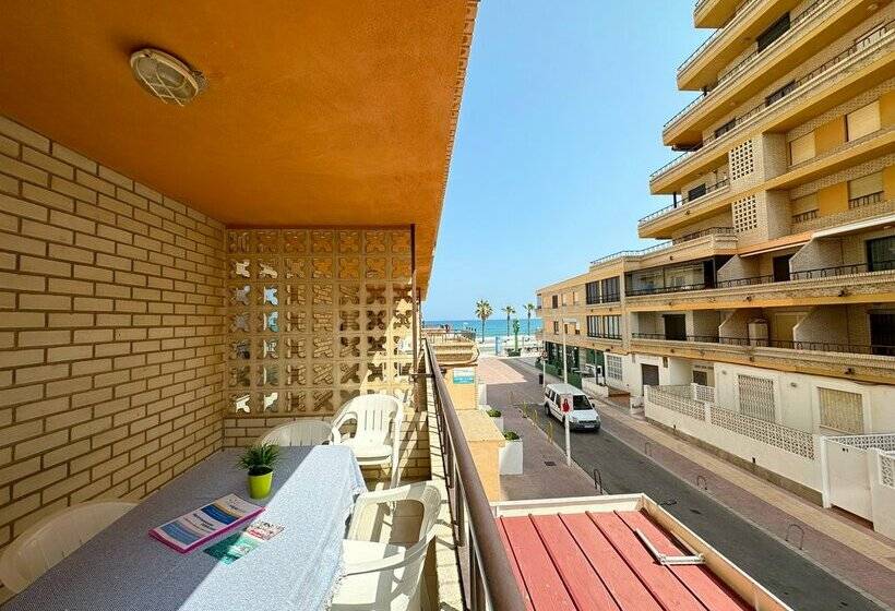 Apartamentos Bernat Pie de Playa 3000