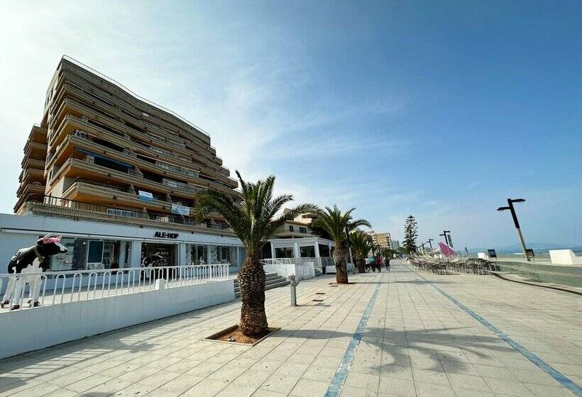 Apartamentos Bernat Pie de Playa 3000